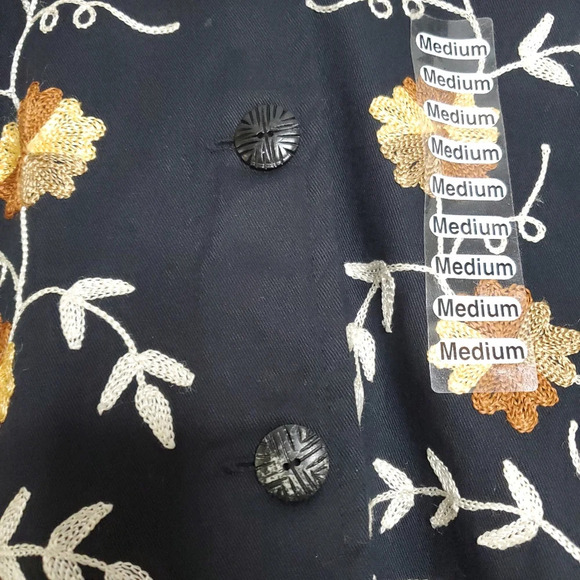 Nwot Life Style Petite Embroidered Floral Jacket Medium Black Long Sleev… - Picture 7 of 12
